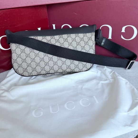 GUCCI 779843 Large GG Supreme Monogram Eden Belt Bag - Picture 15 of 16